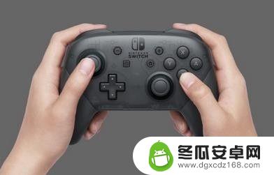 任天堂手柄怎么拿下来 switch手柄拆解教程