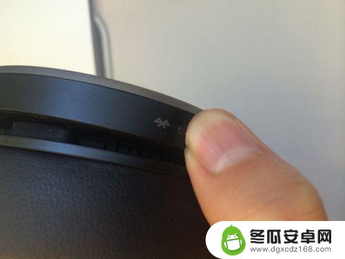 fiil和手机怎么连接 FIIL Wireless 蓝牙耳机连接步骤